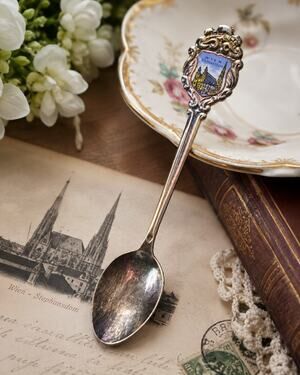 Vintage Wien Stephansdom Vienna Austria Silver Plated Enamel Souvenir Spoon 4"